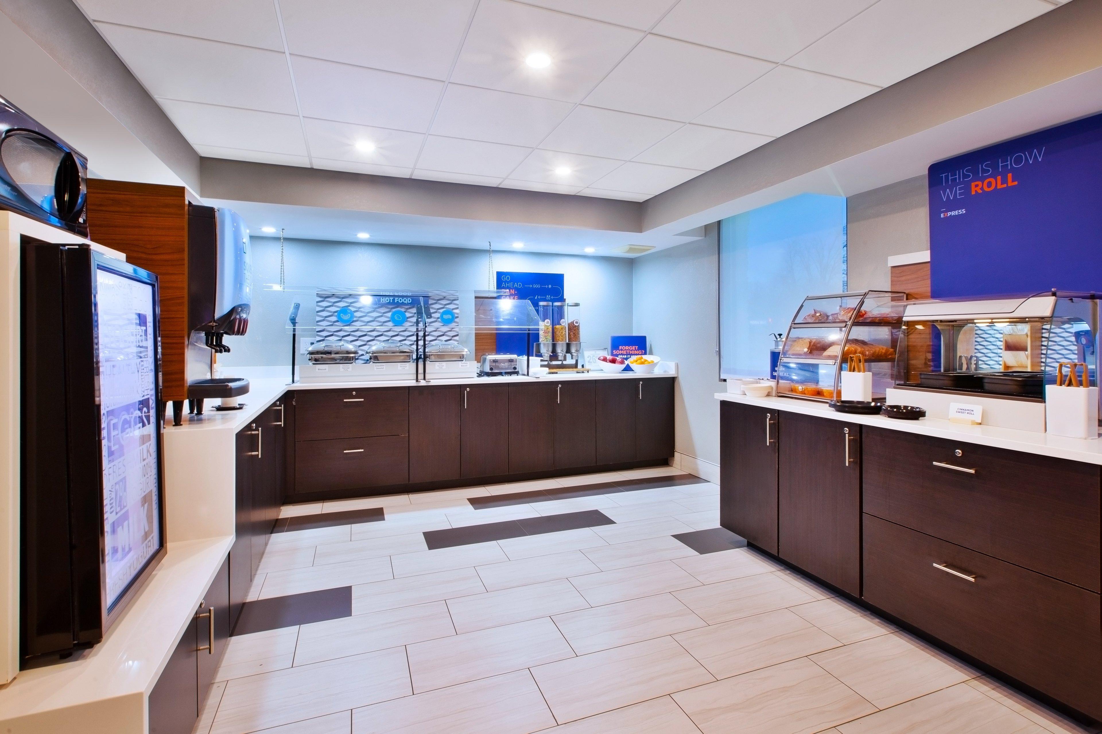 Holiday Inn Express Fairfax-Arlington Boulevard By Ihg Eksteriør billede